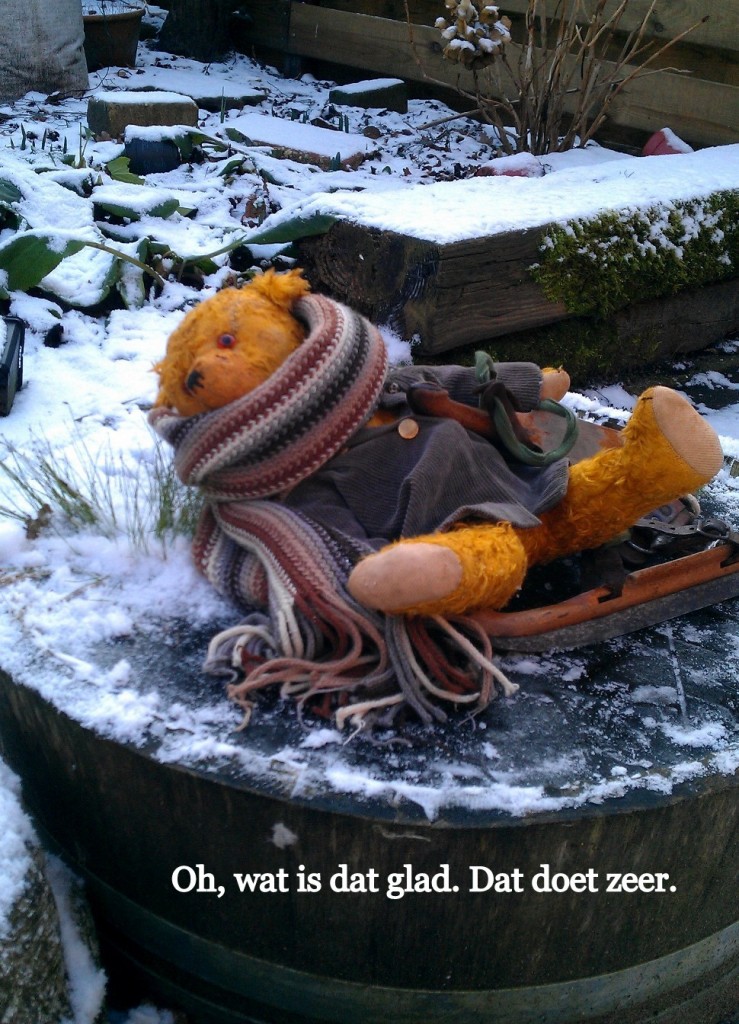 Oh, wat is dat glad. Dat doet zeer.